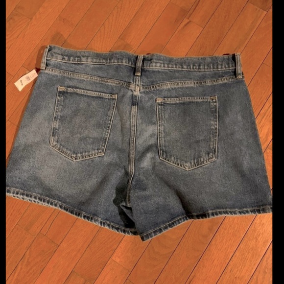 NWT women’s Banana Republic mid-rise shirt size 34 or 16 - Picture 2 of 4